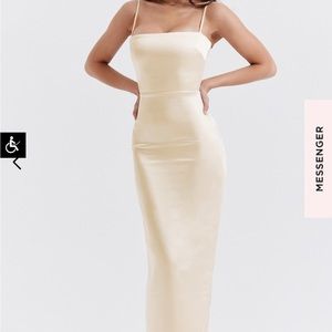 House of CB COSTANZA dress in Vintage Cream. Size M.